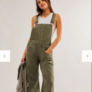 We The Free Good Luck Barrel Overalls - Green (Weeping Willow) - size Large